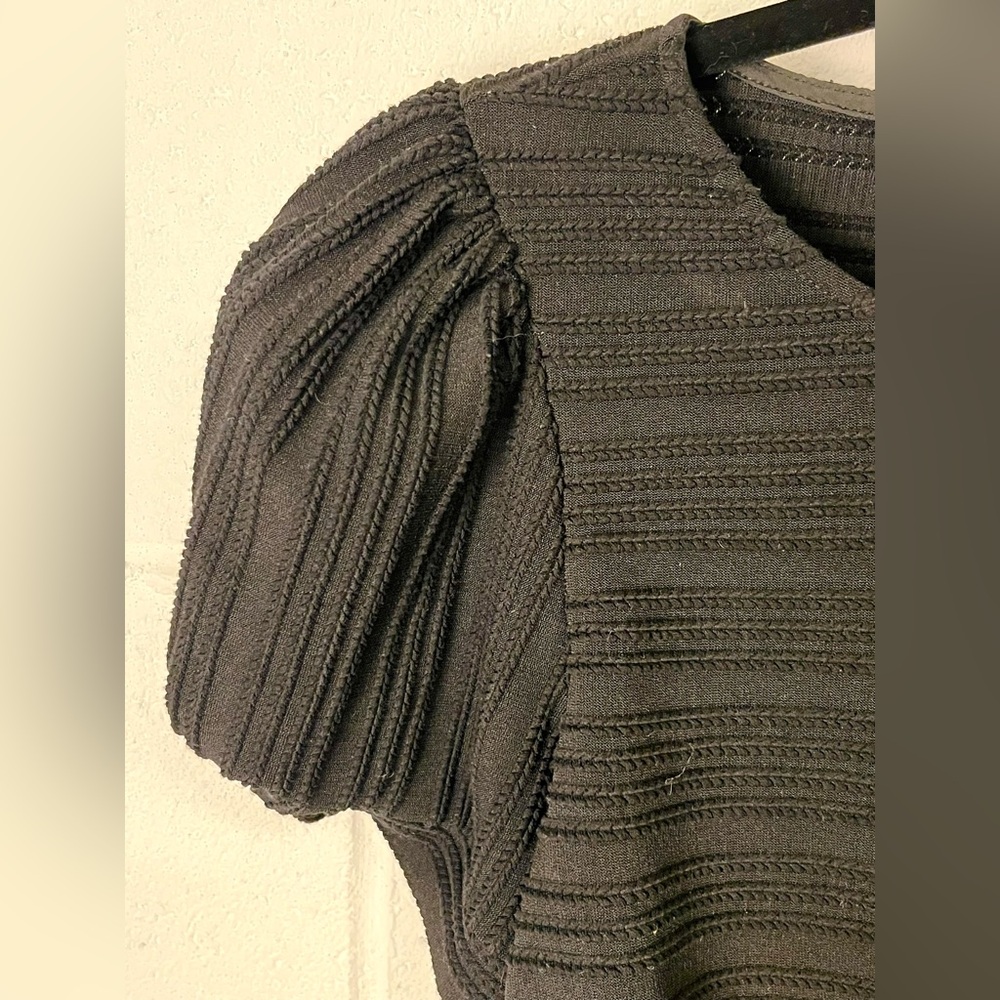 White House Black Market Textured Black Blouse XS - Picture 3 of 4